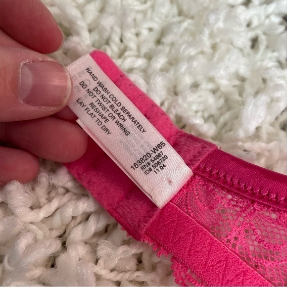Vintage Victorias Secret Floral Lace Lined Demi Bra size 34D - Picture 8 of 11